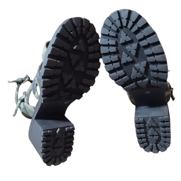 DIRTY LAUNDRY NWOT Fun Stuff Heeled Strappy Sandal In Camo Size 8.5 EUR 39 - Picture 11 of 13